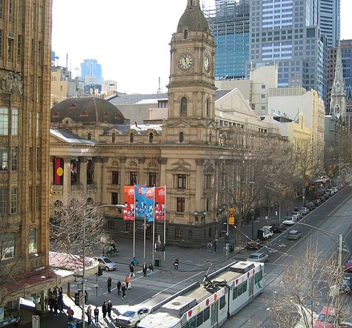 512px-Melbourne_Town_Hall-Collins_Street