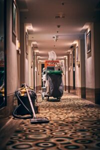 Benefits of Hiring Professional Commercial Cleaners