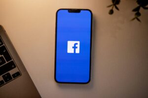 Benefits of Working With a Facebook Advertising Agency